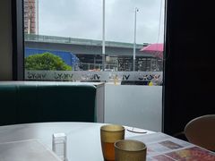 靠窗位-维园港式茶餐厅(龙岗盛平店)