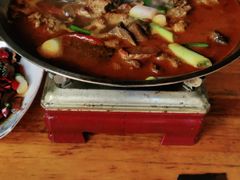 -临江餐馆二楼美食部落