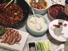 -雀蓝川菜(奥体广场店)