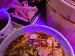 麻婆豆腐-胡桃里音乐酒馆(白云五号T5 MALL店)