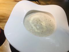 奶油蘑菇汤-清真·艾美可餐厅(大悦汇店)
