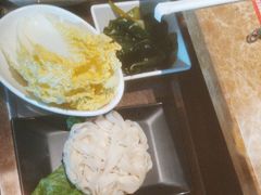 -七欣天香辣蟹火锅(上海银亿滨江店)