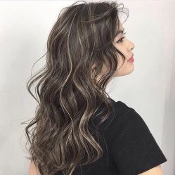 -Miracle集简美发沙龙