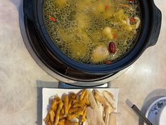 -蘑统田下·野生菌火锅