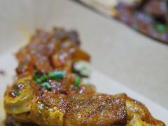 烤猪蹄-辣得叫湘菜(观海卫店)