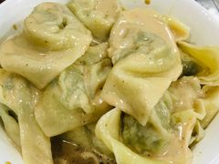 -潘国仙耳光馄饨(黄家阙路店)