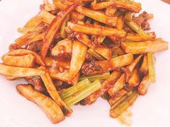 杏鲍菇炒牛柳-白魁老号饭庄(交道口店)