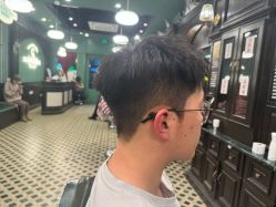 -海文先生国潮烫染男士理发馆