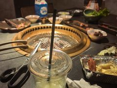 -铭牛烧肉·和牛海鲜自助(高新月牙湖店)