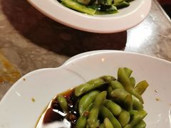 -沪小胖小龙虾(淮海中路旗舰店)