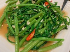 -The Dishes Seafood & Restaurant