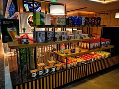 零售区-星巴克(浦东机场T2到达店)
