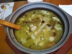 -周鱼小馆石锅酸菜鱼(活力汇店)