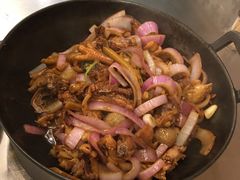 -胡须佬鸡煲四季火锅店(石厦西村直营店)