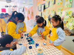 -上海青草地幼儿园