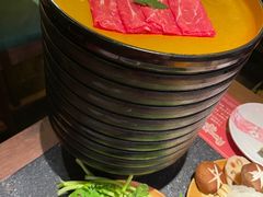 -牛New寿喜烧(虹桥新天地店)