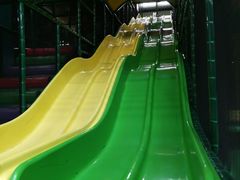 -蒙特利亲子乐园