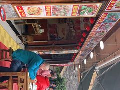 -燕兵眉州肥肠鱼饭店
