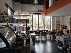 -然一素食餐厅(马利来广场店)