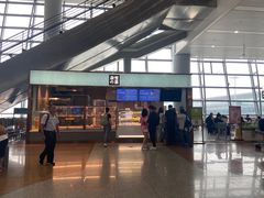 -陇兴楼兰州拉面(西安咸阳国际机场店)