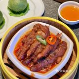 皮薄馅多，一口就是满满的肉馅～推荐