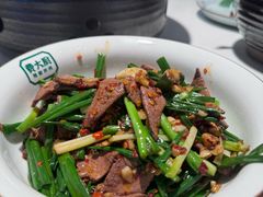 -费大厨辣椒炒肉(黄兴中心广场店)