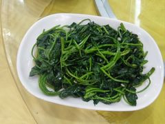 -巫记鸡饭店