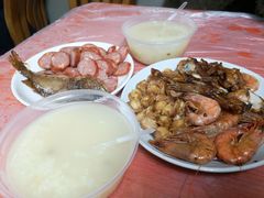 -蓝精灵饺子店