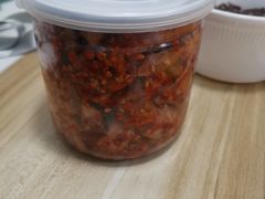 麻辣萝卜块-鑫记婆婆兔·成都特产·兔头手撕兔(太古里店)