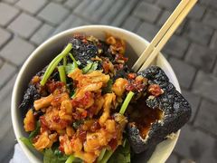 -黑色经典臭豆腐·湖南特产(坡子街店)
