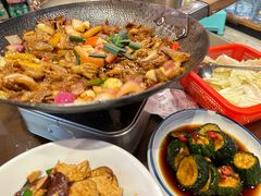 -富正毅三下锅·湘西韵味(天门山索道店)