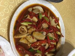 -茅屋大酒店
