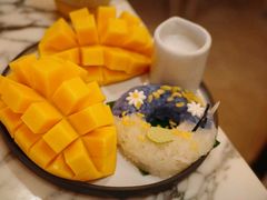 芒果糯米饭-Make Me Mango Tha Tian