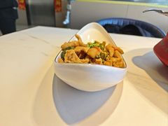 -徐记小怪兽肉蟹煲(中央大街店)