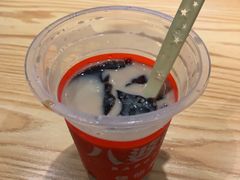 -八婆婆烧仙草(曾厝垵店)