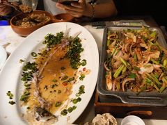 -绿茶餐厅(松江万达店)