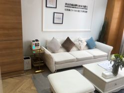 -HEYAN荷妍专业脱毛连锁机构