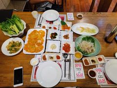 -紫霞门韩国料理烤肉(深南东路店)