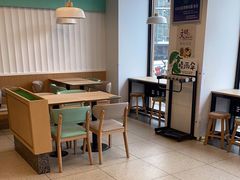 -老乡鸡(潘集世瑞大厦店)