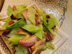 -滇香肴·云南菜蒸汽石锅鱼(云南北路店)