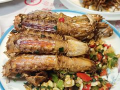 -三妹小龙虾·黄油蟹(华侨城总店)