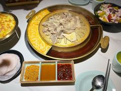 -猪啊牛呀羊啊铜盘烤肉(正大广场店)