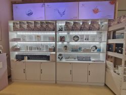 -黎蓓露·徒手骨雕蛋白抗衰·调肤管理