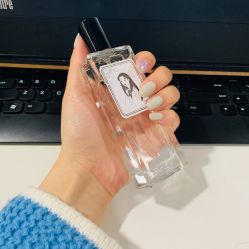 -伍小姐美甲美睫半永久