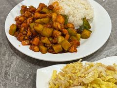 宫爆鸡丁饭-臻味斋