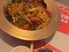 -椒锅锅·麻辣香锅(宝地广场城市集市店)