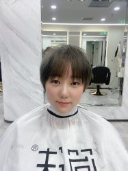 -简法造型·品牌形象店