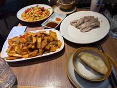 -贯贯吉·清真餐厅(浙江中路店)