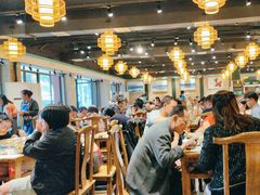 -肖肖酸萝卜鱼火锅(总店)