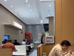 -荣华基·现炒快餐(肇嘉浜路店)
